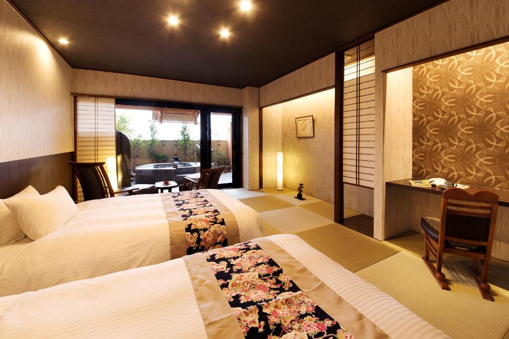Hanajukai Traditional Tatami Bedroom