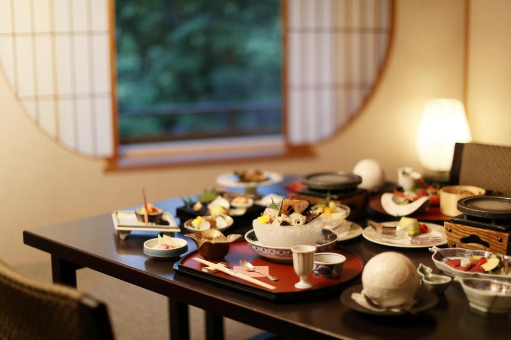 Hanamakionsenkashoen Kaiseki Dining