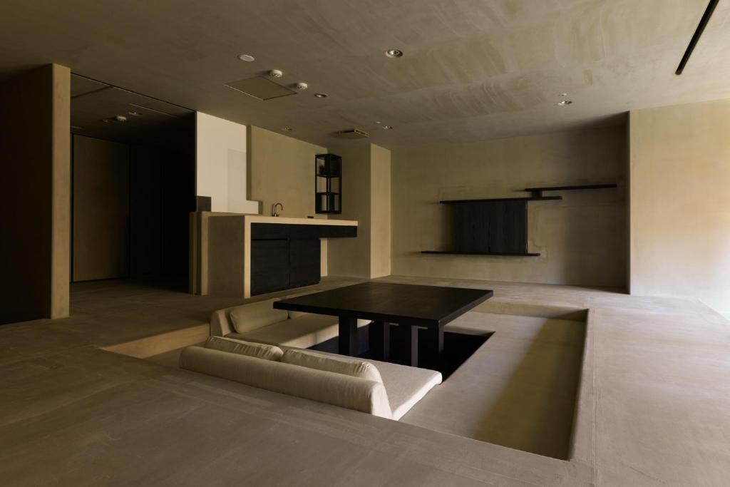 Hanamurasaki Modern Tatami Room