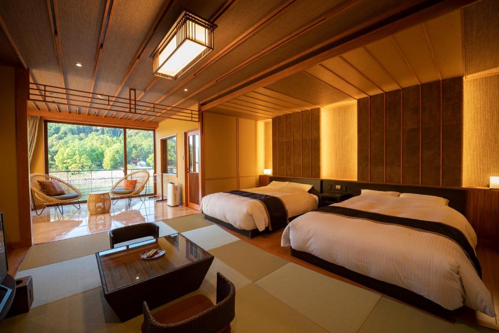 Hanayashiki Ukifune En Tatami Room Beds