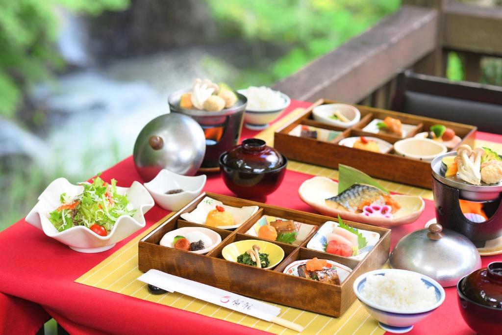 Harataki Kaiseki Meal
