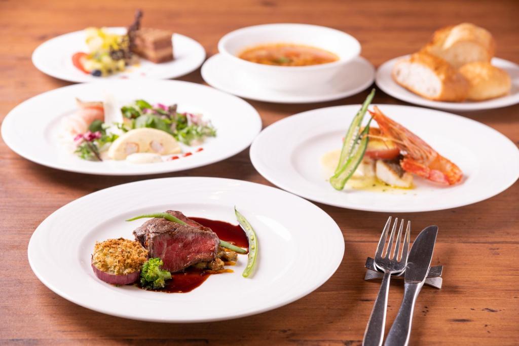 Hashidate Bay Hotel Dining Dishes