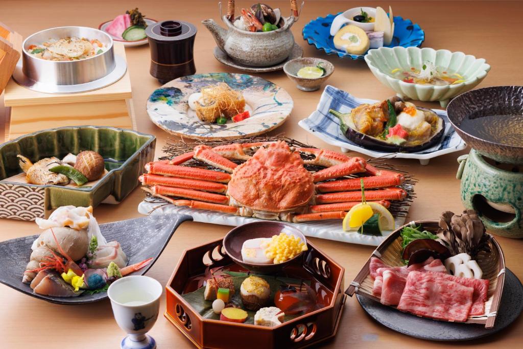 Hatori Kaiseki Dinner Spread