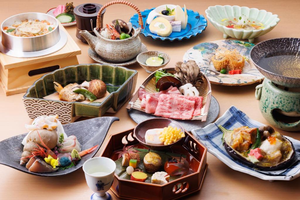 Hatori Traditional Kaiaseki Meal