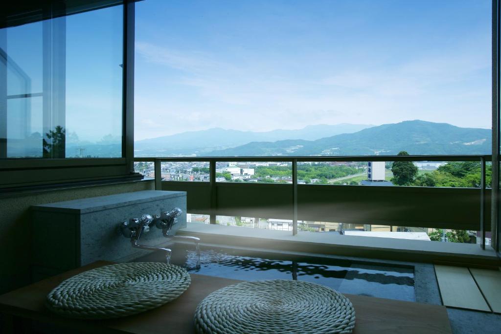 Hayamakan Open Air Bath View