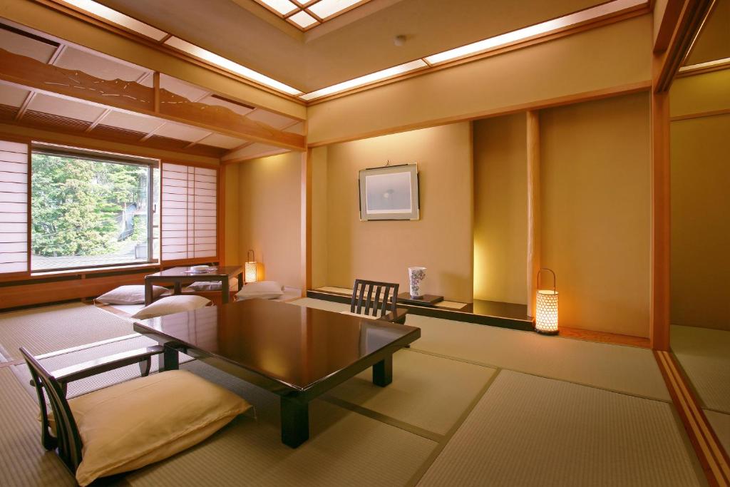 Hayamakan Tatami Room