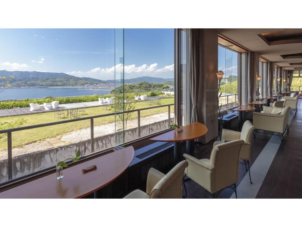 Hazu Ryokan Lounge View