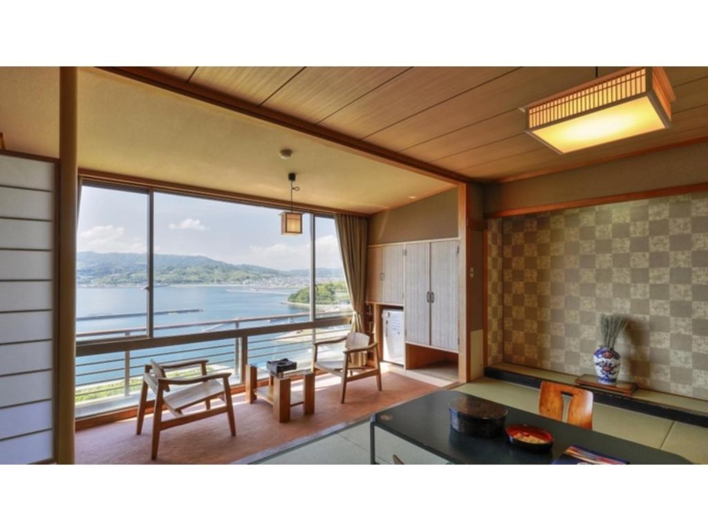Hazu Ryokan Ocean View Room