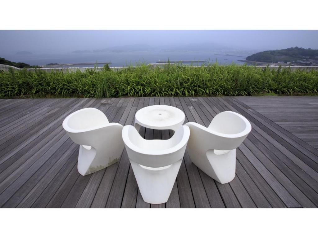 Hazu Wooden Deck Chairs Seaview