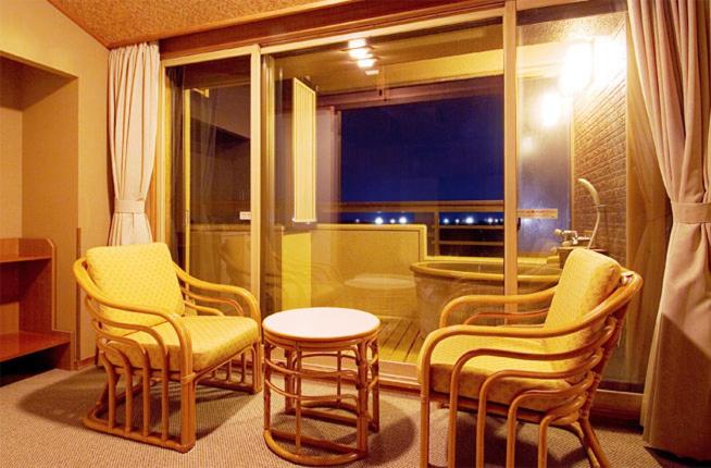 Heiseikan Shiosaitei Room Outdoor View