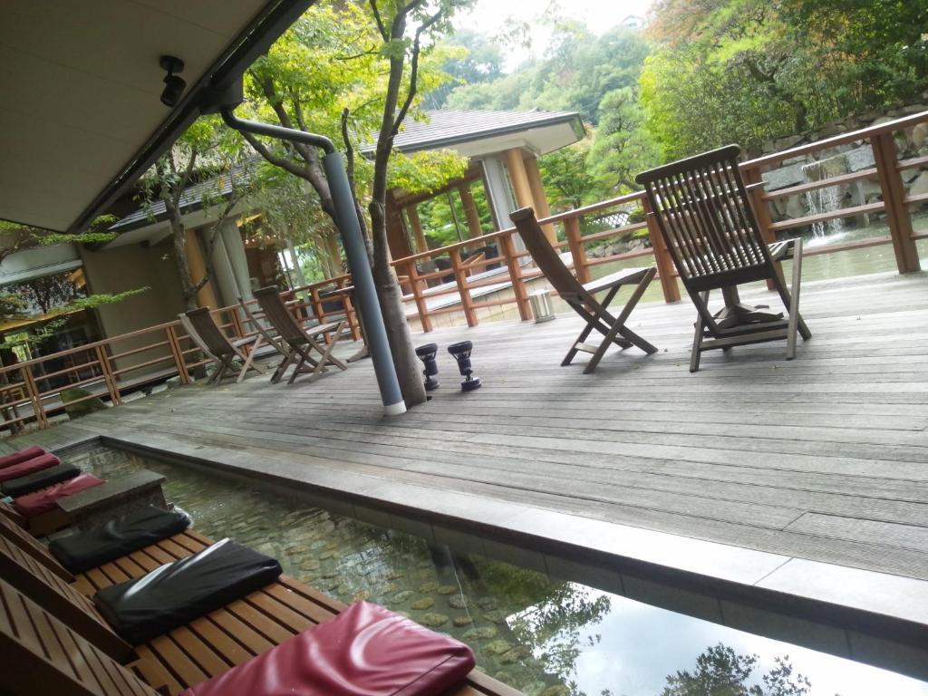 Hirugami Grand Hotel Tenshin Deck And Chairs