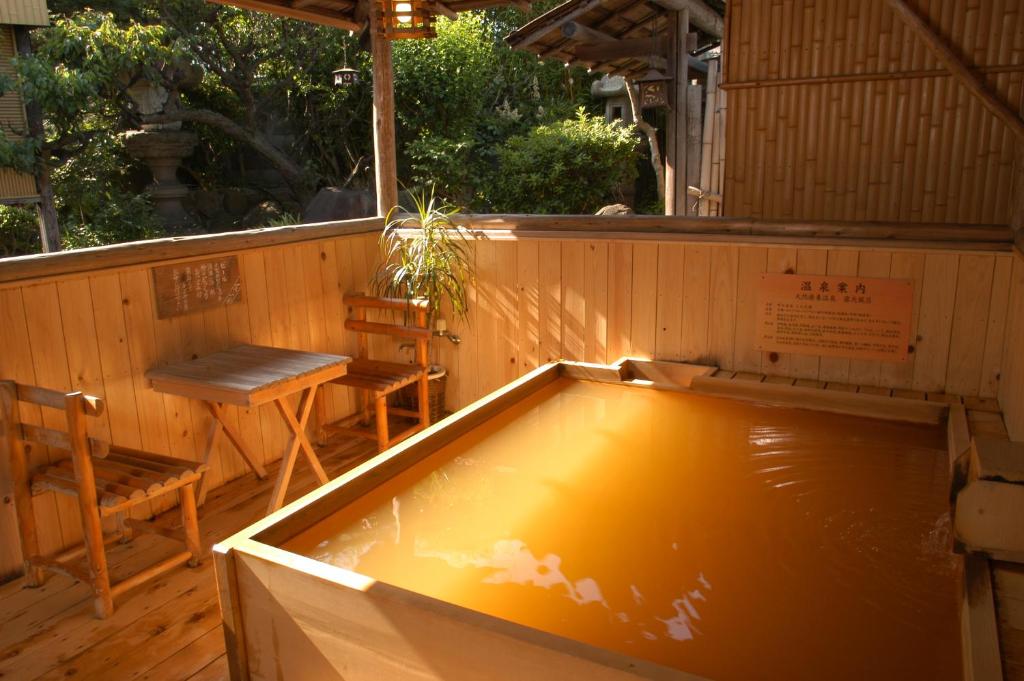 Hitomaru Kadan Outdoor Onsen