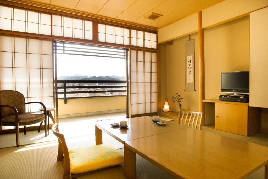 Honjin Hiranoya Bekkan Ryokan Traditional Room