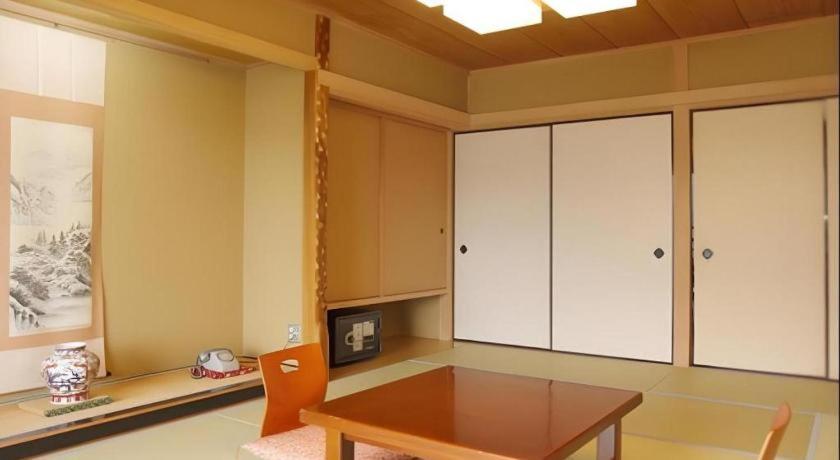 Hotel Akane Tatami Room