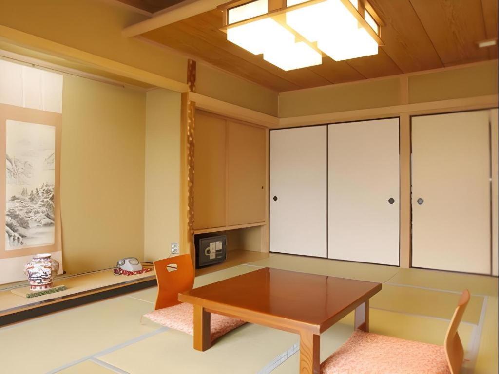 Hotel Akane Traditional Tatami Room