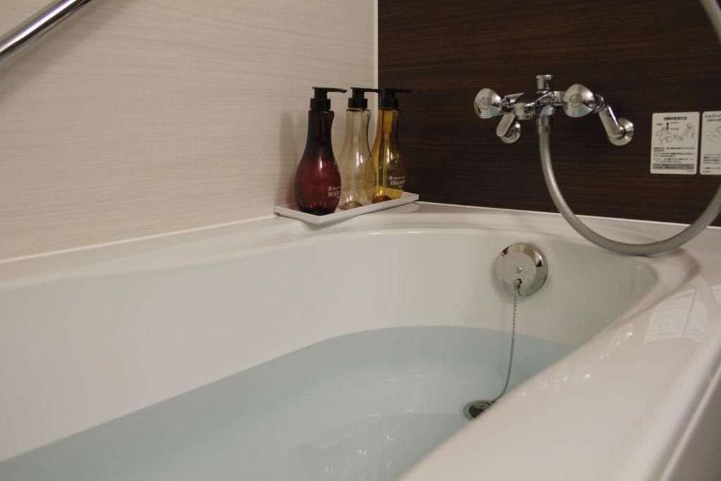 Hotel Alegria Gardens Amakusa Bathroom Tub
