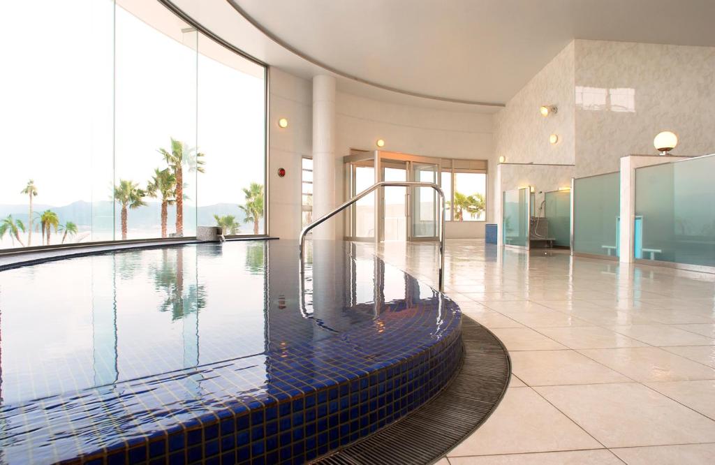 Hotel Alegria Gardens Amakusa Indoor Onsen View