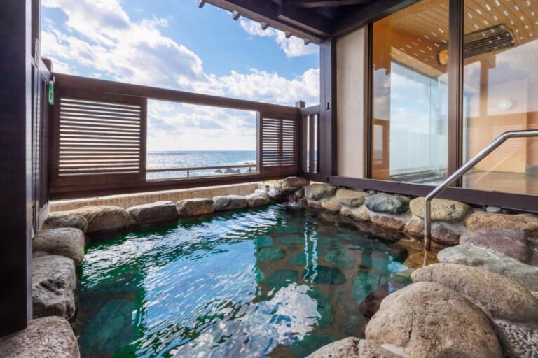 Hotel Azuma Onsen Seaview