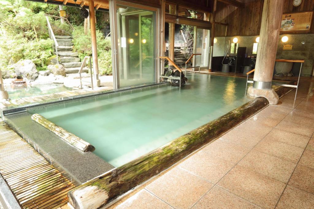 Hotel Futaba Onsen Bath