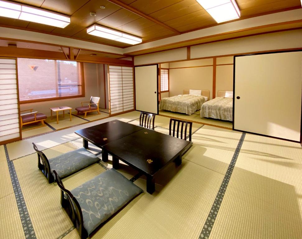Hotel Gyokusen Traditional Room