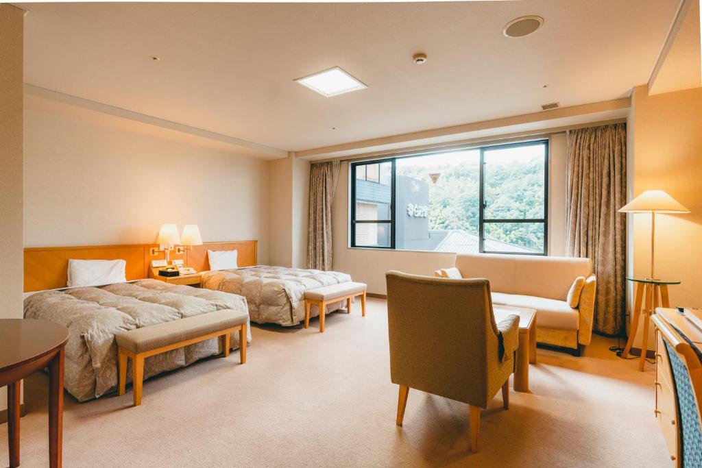 Hotel Gyokusen Twin Bed Room