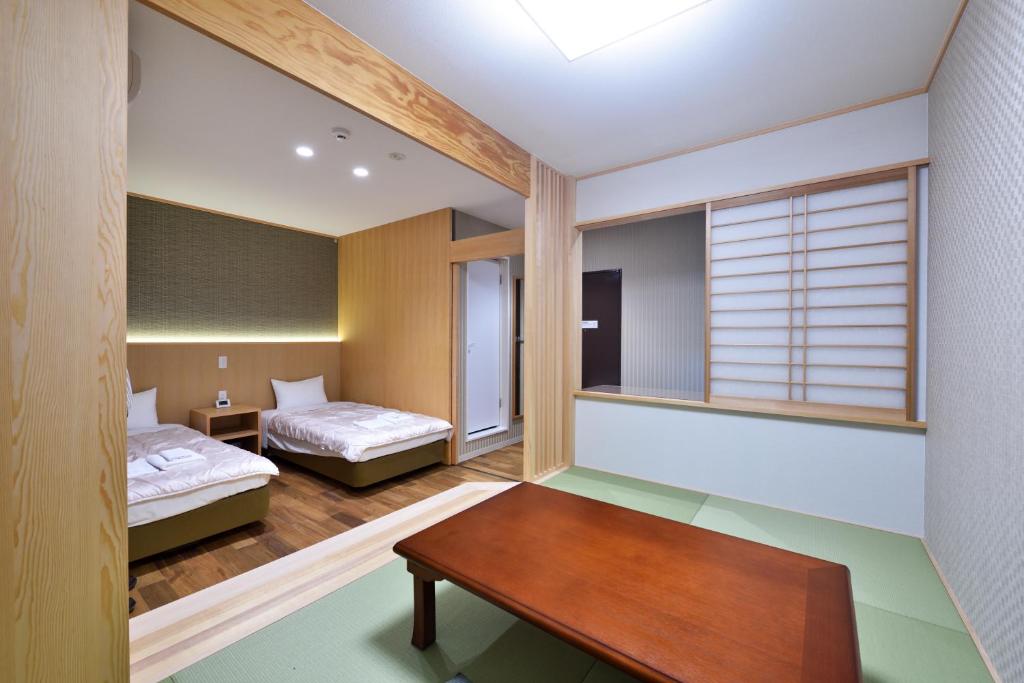 Hotel Hanakomichi Tatami Bedrooms