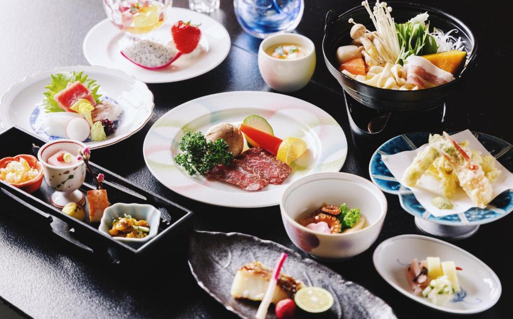 Hotel Hatta Kaiseki Meal