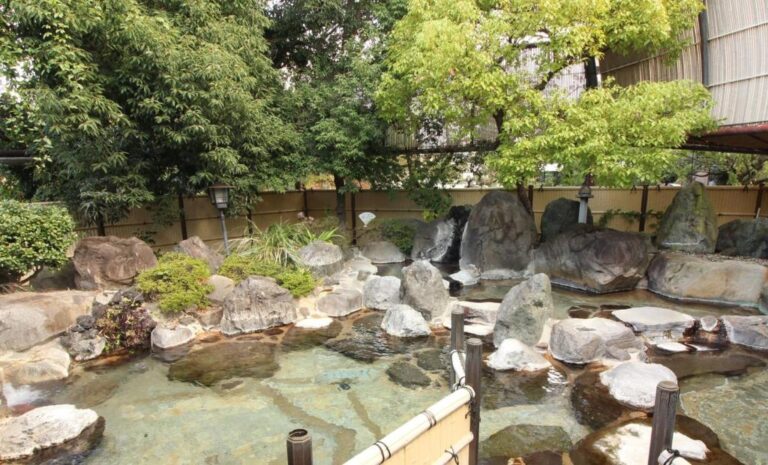 Hotel Hatta Outdoor Onsen