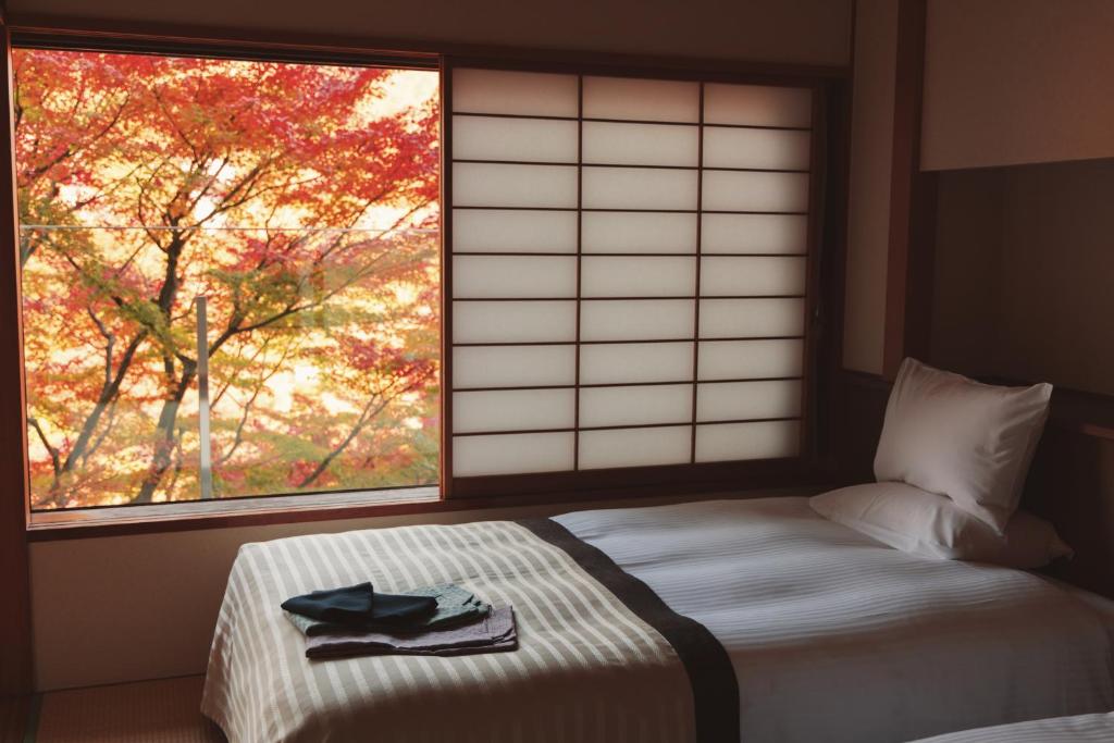 Hotel Kanaya Kinugawa Room Autumn View