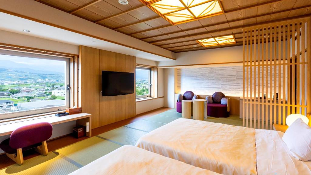 Hotel Kasugai Modern Tatami Room