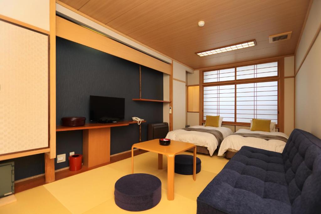 Hotel Katsuragi Tatami Room Beds