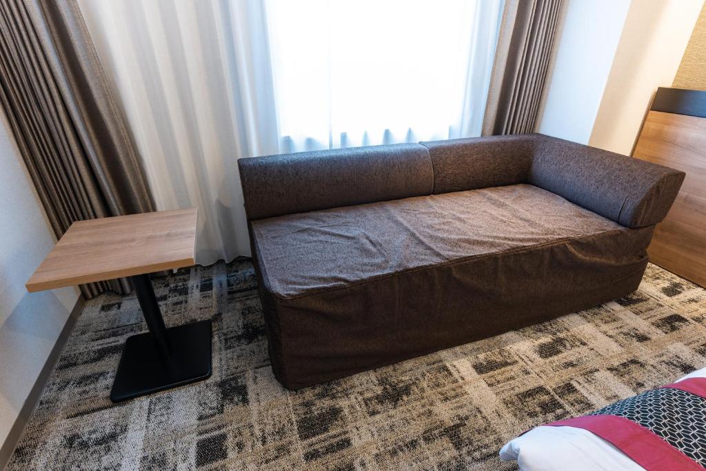 Hotel Kazusaya Guest Room Sofa Table