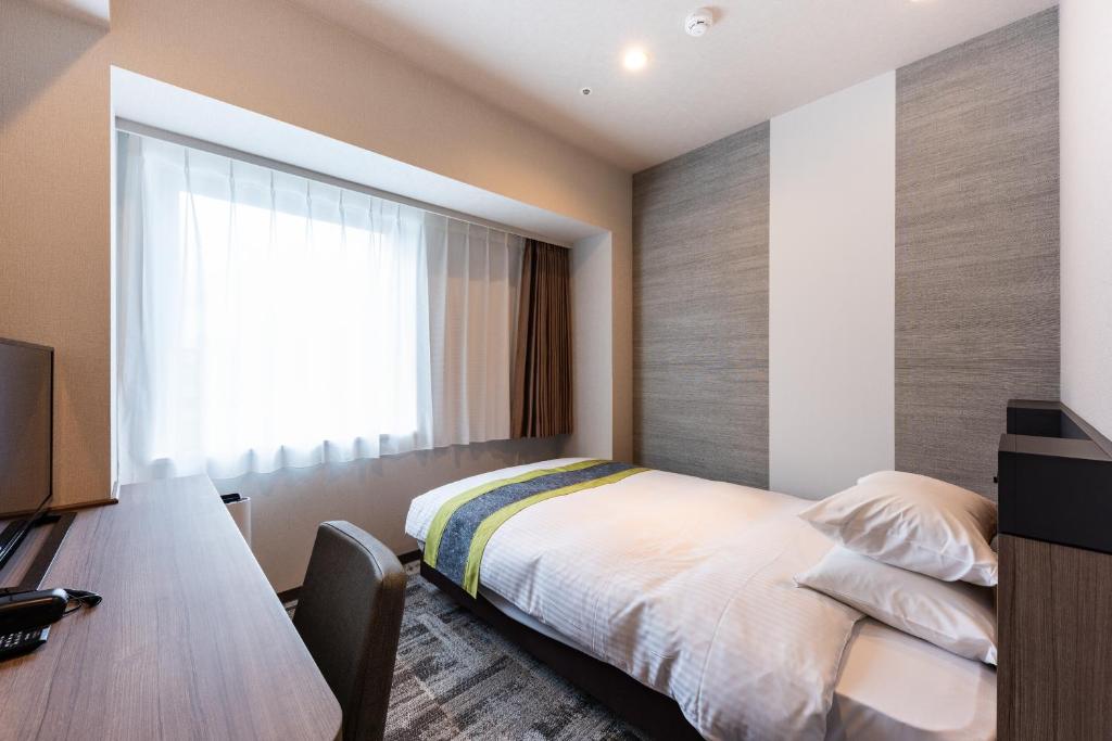 Hotel Kazusaya Modern Single Room