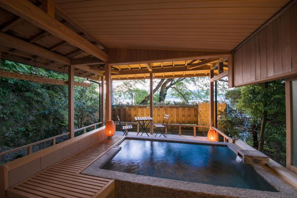 Hotel Kitanoya Outdoor Onsen
