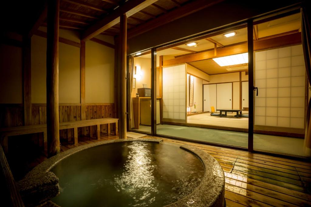 Hotel Kitanoya Private Onsen Tatami Room
