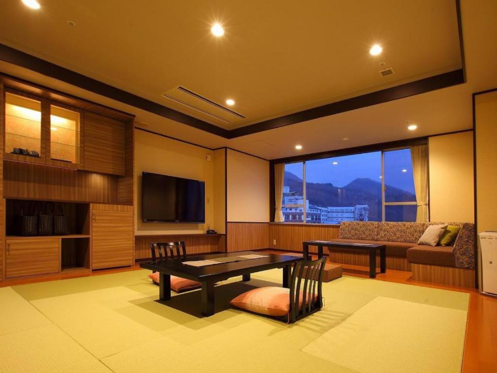 Hotel Kogure Tatami Room View