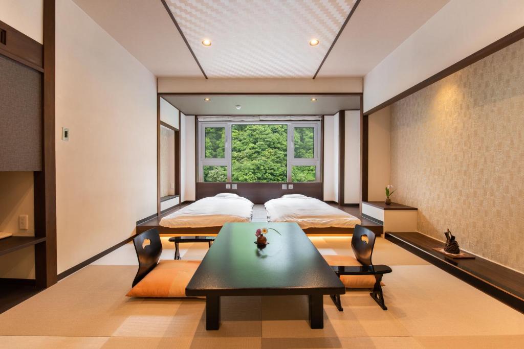 Hotel Kurobe Tatami Futon Room