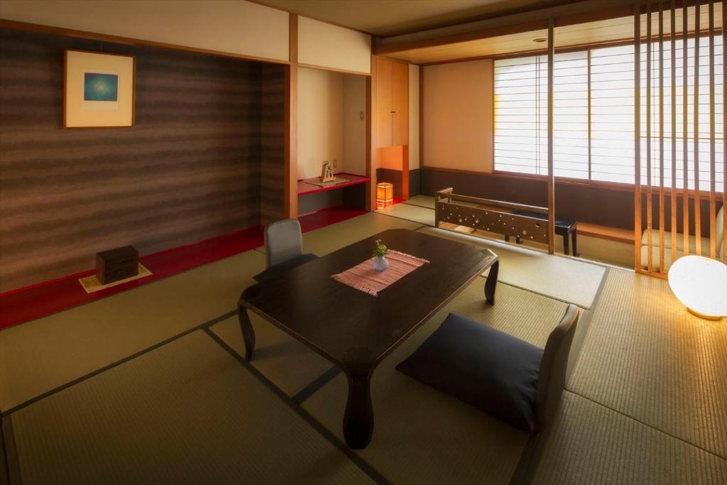 Hotel Lucent Takamiya Traditional Tatami Room