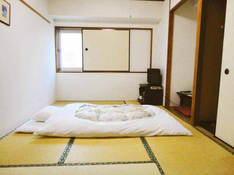 Hotel Marutani Tatami Futon Room