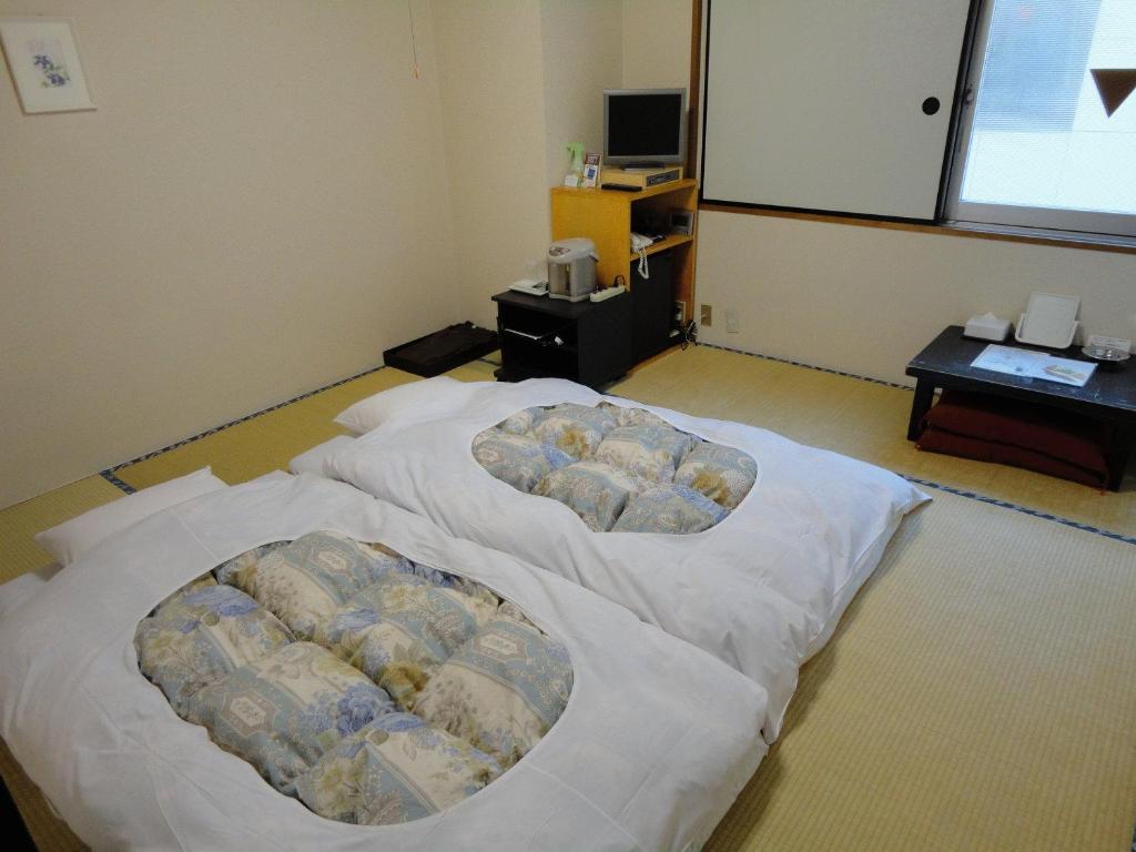 Hotel Marutani Tatami Room Futons