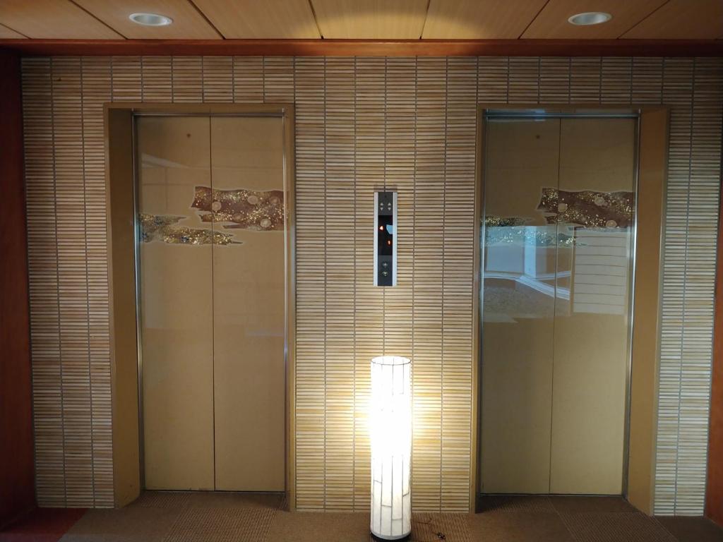 Hotel Miya Rikyu Elevator Doors