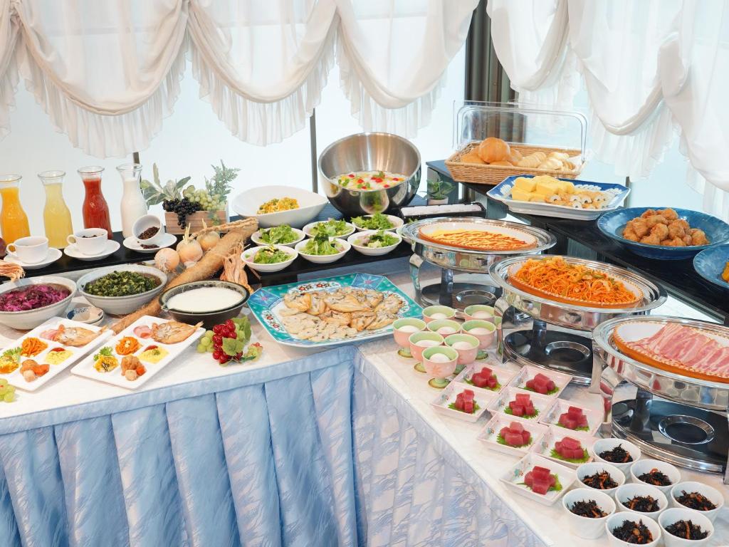 Hotel Monarque Tottori Breakfast Buffet