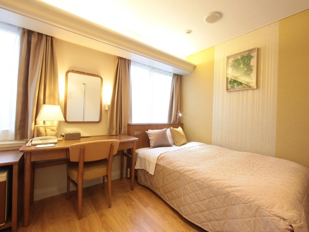 Hotel Monarque Tottori Single Room