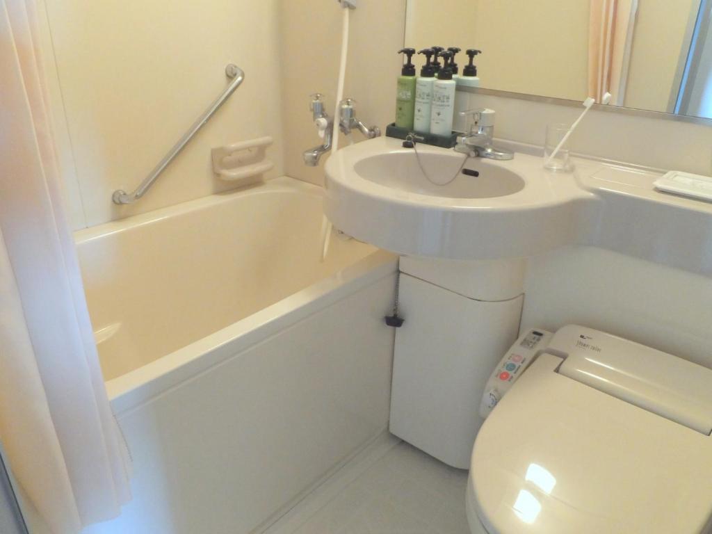 Hotel Nakamuraya Bathroom