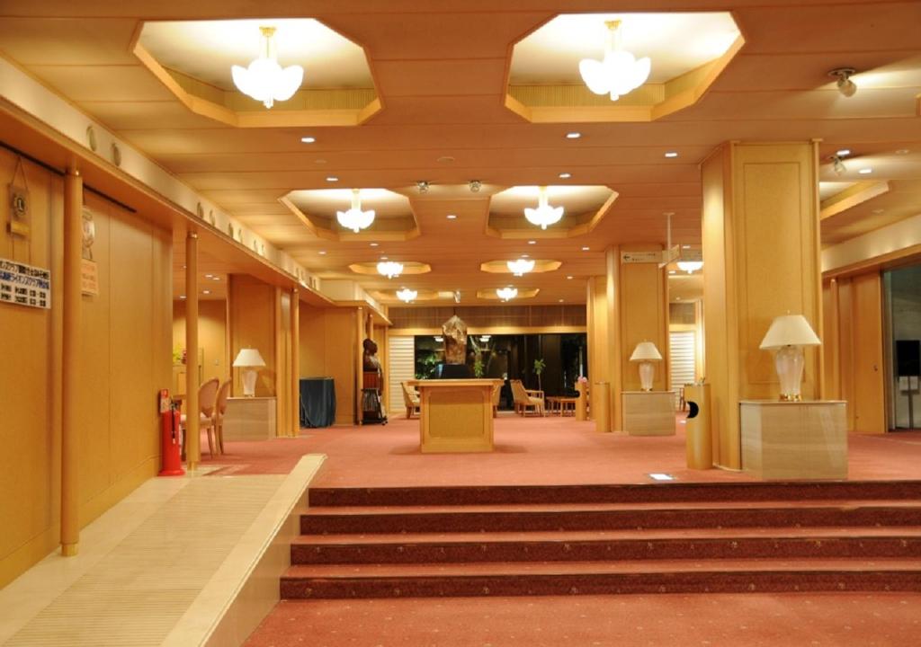 Hotel Nakamuraya Lobby
