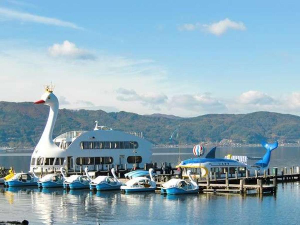 Hotel Nakamuraya Swan Boat Dock