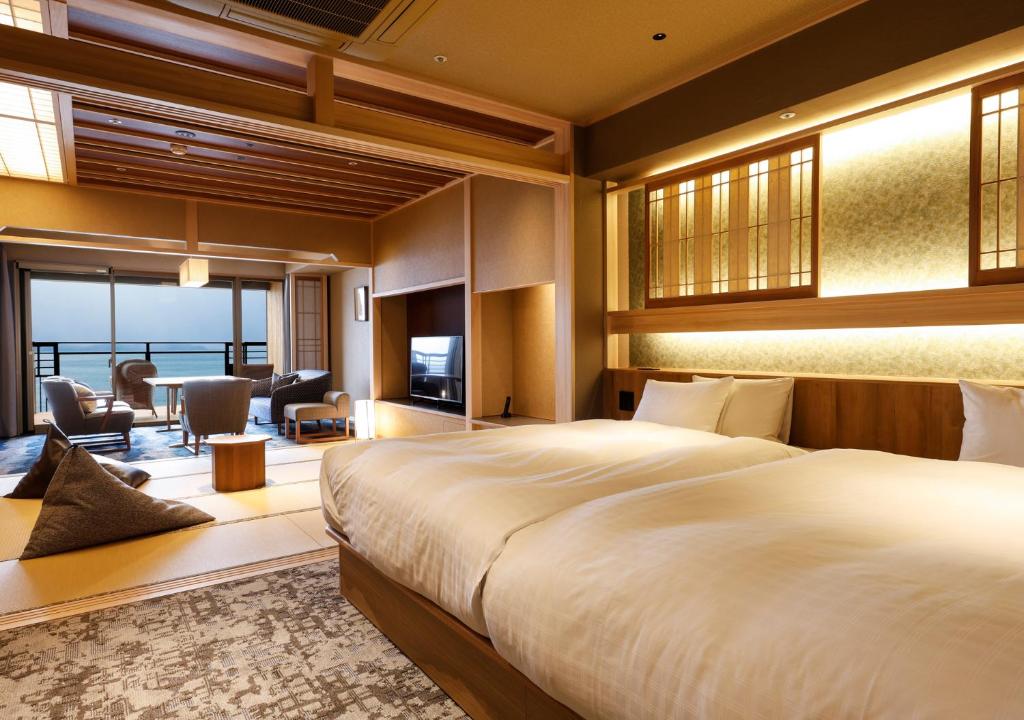 Hotel New Awaji Luxury Room