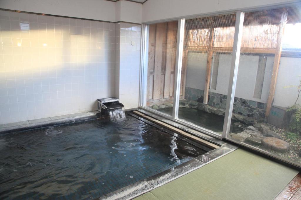 Hotel New Kotobuki Onsen Bath