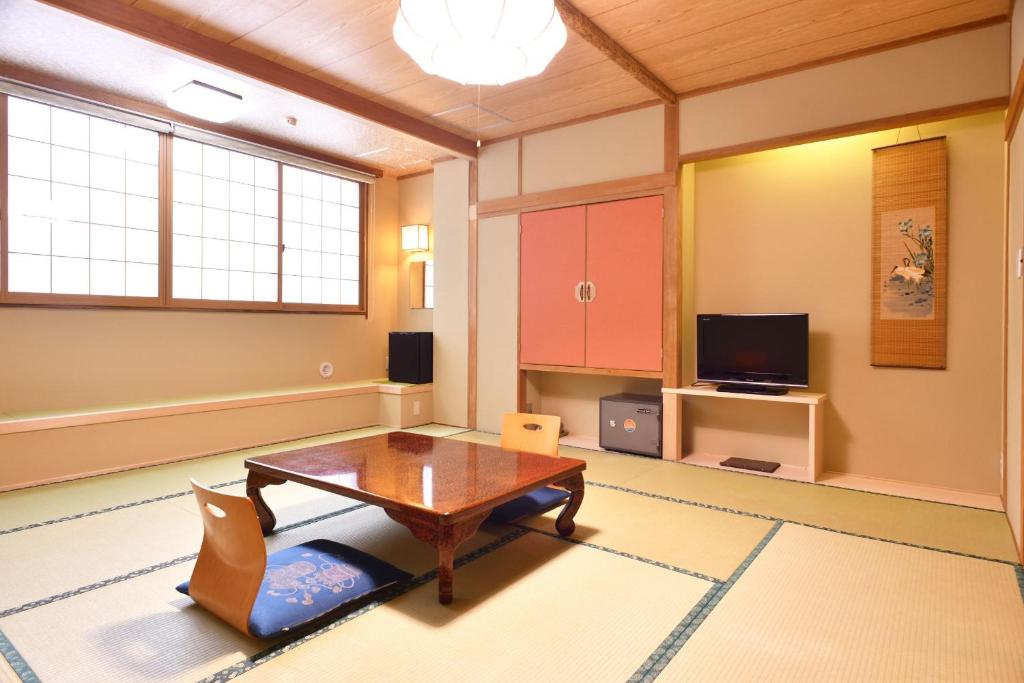 Hotel New Kotobuki Traditional Japanese Room