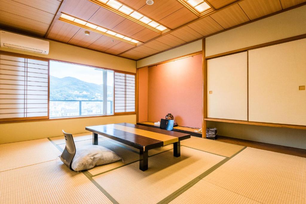 Hotel New Okabe Tatami Room